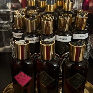 - Brown Sugar Babe 5 ml droplet oils
~READ DESCRIPTION